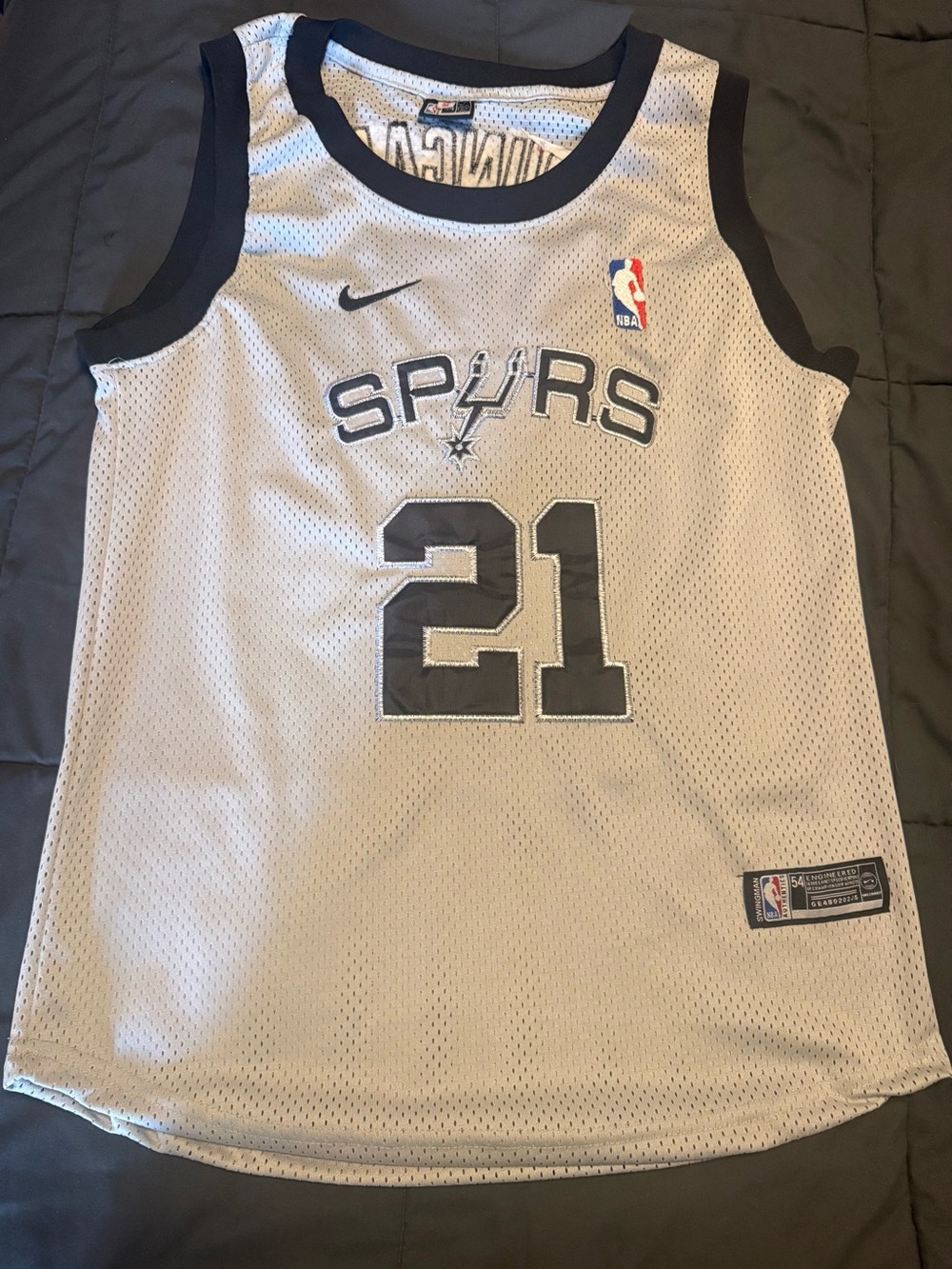 Nike NBA San Antonio Spurs #21 Tim Duncan Stitched on field Jersey Youth L